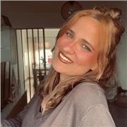 Soy maestra especializada en Pedagogía Terapéutica(PT), doy clases particulares hasta 6°. Opción de online. Estudios de Piano